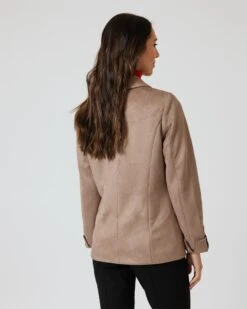 Suede Blazer -Modegeschäft 59843282 063d731d 0504 11ee 9169 5a72d431453d pics2080