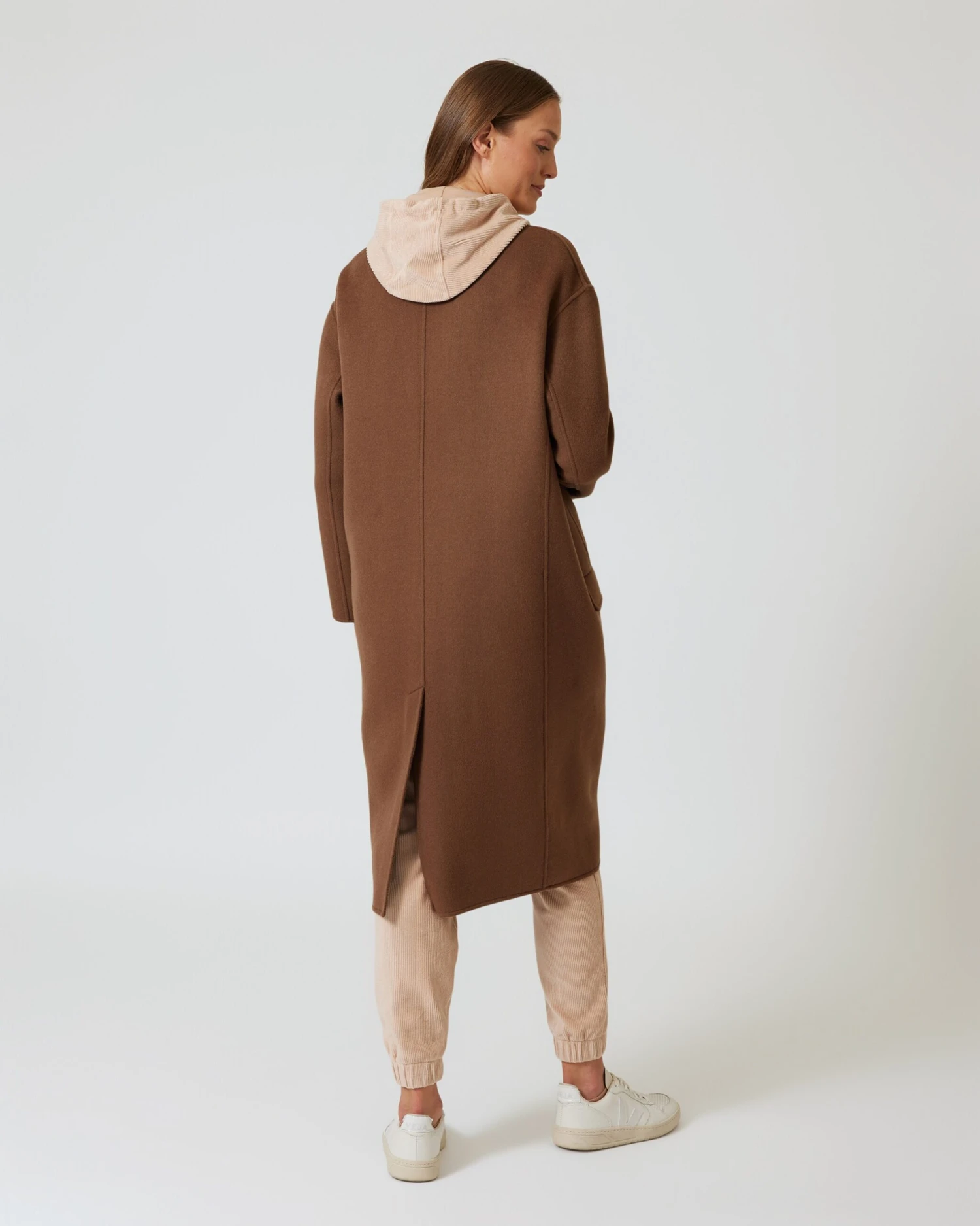 Double Face Mantel 5 Double Face Mantel – Bild 3