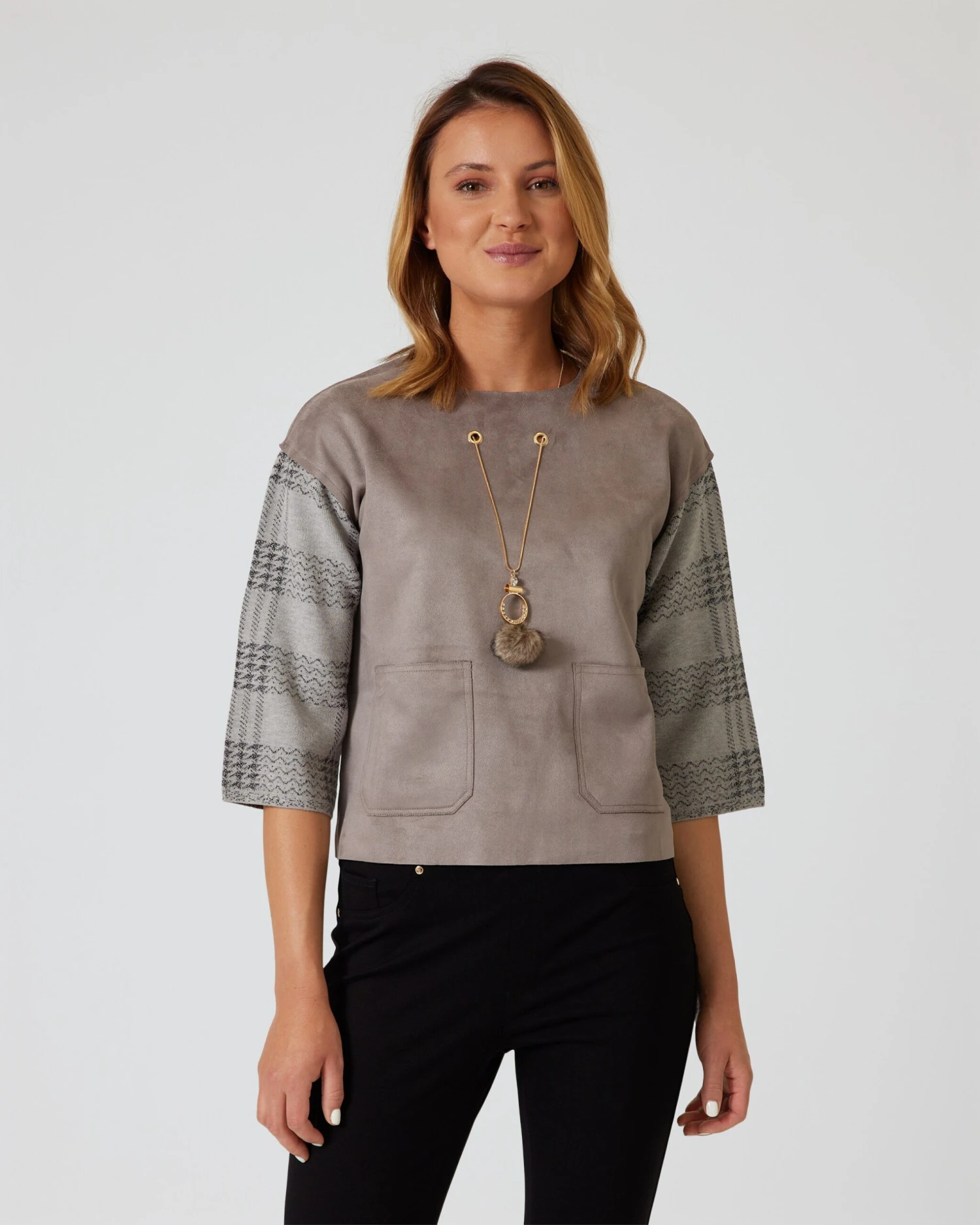 Pullover Aus Velourslederimitat 6 Pullover Aus Velourslederimitat – Bild 4