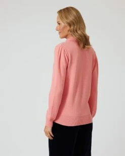 Pullover Mit Blumenstickerei 11 Pullover Mit Blumenstickerei -Modegeschäft 59848965 7ebb7ba3 254a 11ee 8f6f 5a72d431453d pics2080