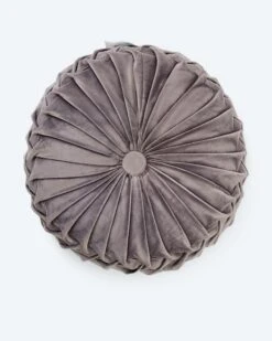 Samtkissen 17 Samtkissen -Modegeschäft 59849948 43a69069 260e 11ee 8f6f 5a72d431453d pics2080