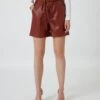 Shorts In Leder-Optik -Modegeschäft 59861615 4895bee5 fba2 11ed 9169 5a72d431453d pics2080