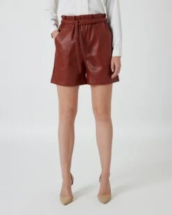 Shorts In Leder-Optik