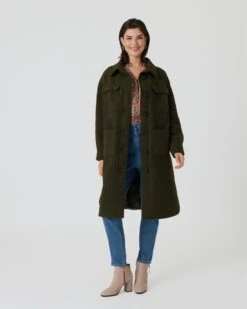 Oversized Mantel Mit Kapuzeneinsatz -Modegeschäft 59863075 ff554916 2d28 11ee 8f6f 5a72d431453d pics2080