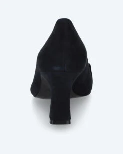 Caprice Pumps Mit Kettendeko 17 Caprice Pumps Mit Kettendeko -Modegeschäft 59863535 48a7d828 2d32 11ee 8f6f 5a72d431453d pics2080