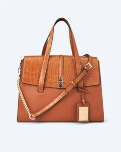 Überschlagtasche 15 Überschlagtasche -Modegeschäft 59863608 72a3e73b ff93 11ed 9169 5a72d431453d pics2080