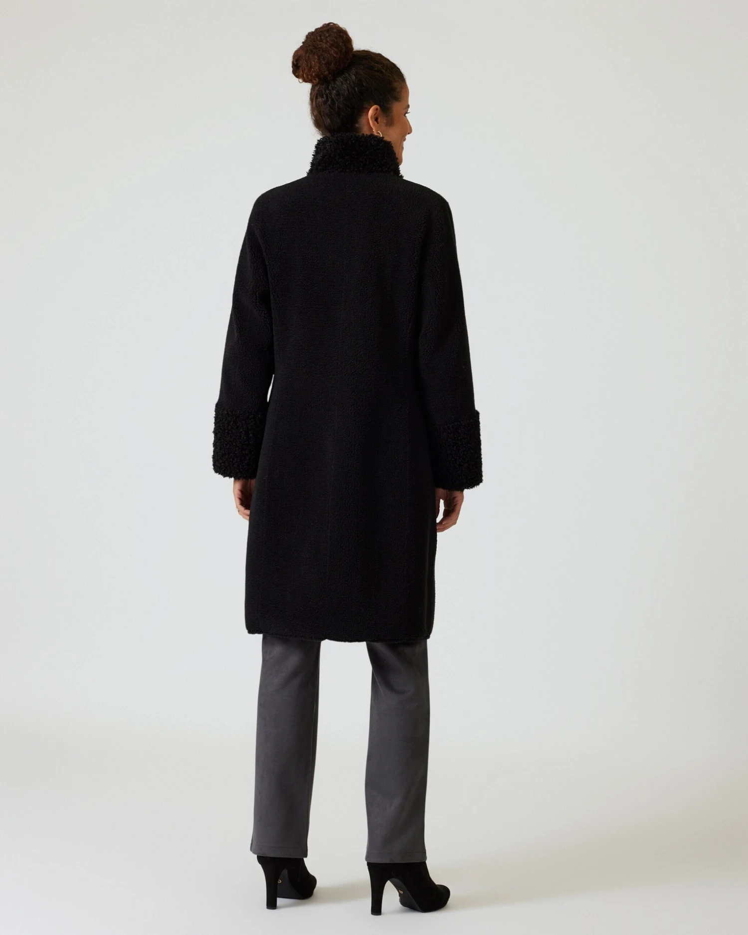 Wendemantel Im Unidesign 11 Wendemantel Im Unidesign – Bild 9