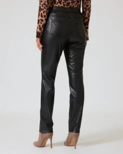 Hose Aus Lederimitat 11 Hose Aus Lederimitat -Modegeschäft 59864580 bd686a17 2f70 11ee 8f6f 5a72d431453d pics2080