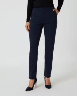 Hose Mit Seitenstreifen -Modegeschäft 59864951 6e8d7e4b 2f7d 11ee 8f6f 5a72d431453d pics2080