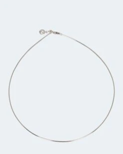 Basic-Set Omegareif -Modegeschäft 59869239 7fda1d2a de79 11ed 9083 5a72d431453d pics2080