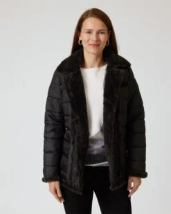 Steppjacke Im Biker-Stil -Modegeschäft 59870965 3625d57f 35cb 11ee 8f6f 5a72d431453d pics2080