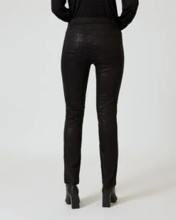 Hose Mit Druck -Modegeschäft 59872310 d523f7d5 3750 11ee 8f6f 5a72d431453d pics2080