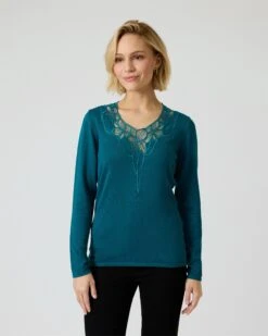 Glow Pullover "Spitzentraum" 13 Glow Pullover "Spitzentraum" -Modegeschäft 59877548 c05347c1 3d9a 11ee 8f6f 5a72d431453d pics2080