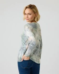 Pullover Mit Aquarell-Druck -Modegeschäft 59877563 c8a7dc40 3d9a 11ee 8f6f 5a72d431453d pics2080