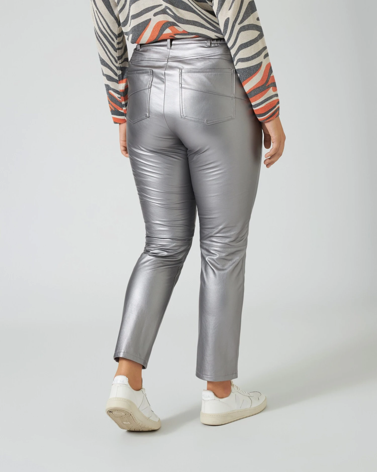 Hose In Metallic-Leder-Optik 6 Hose In Metallic-Leder-Optik – Bild 4