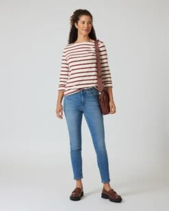 Jeans Mit Schmalem Bein -Modegeschäft 59887173 259e0ae5 4890 11ee 8f6f 5a72d431453d pics2080