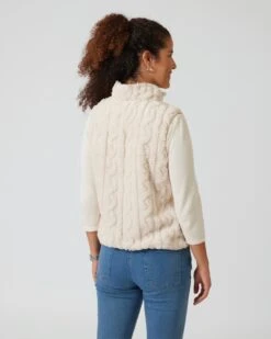 Weste Mit Strukturmuster 16 Weste Mit Strukturmuster -Modegeschäft 59888032 2726783f 4afc 11ee 8f6f 5a72d431453d pics2080