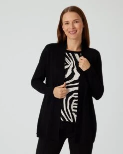 Pullover 2-in-1 Im Twinset-Look 13 Pullover 2-in-1 Im Twinset-Look -Modegeschäft 59890288 5ea038b2 4d5c 11ee 8f6f 5a72d431453d pics2080