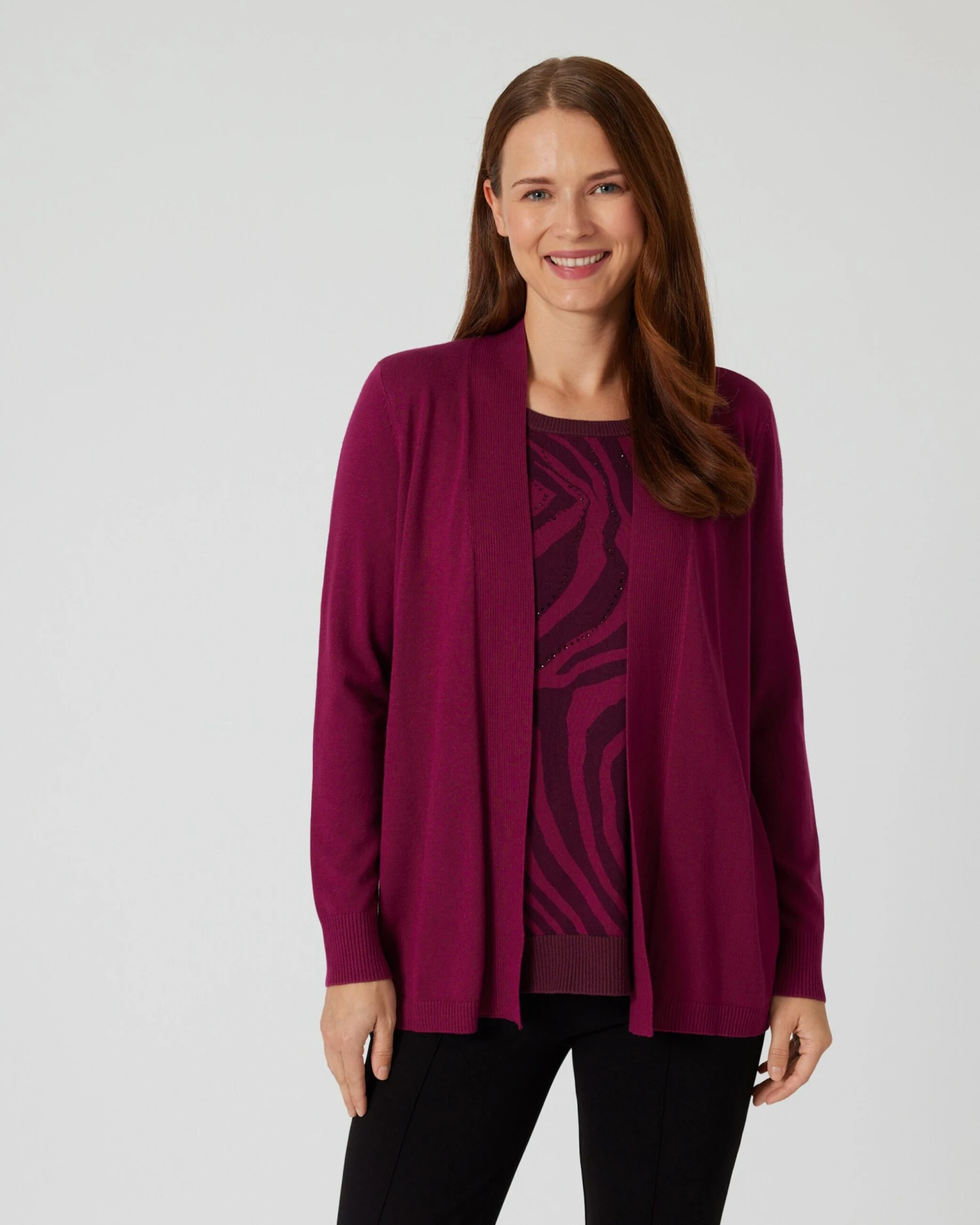 Pullover 2-in-1 Im Twinset-Look 10 Pullover 2-in-1 Im Twinset-Look – Bild 8