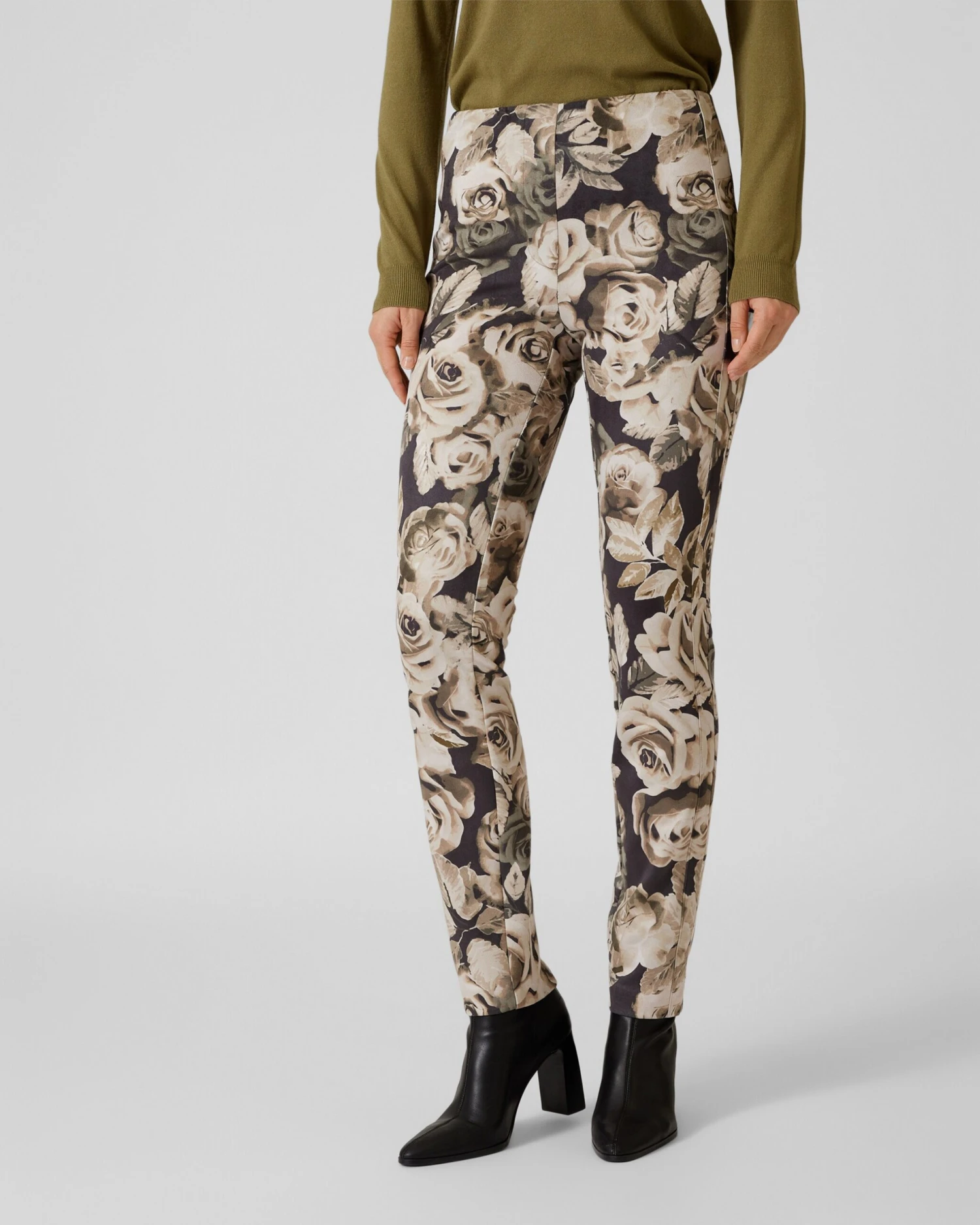 Velourslederimitat-Hose Mit Druck 4 Velourslederimitat-Hose Mit Druck – Bild 2