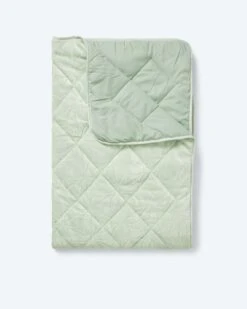 Classic Steppbett -Modegeschäft 59893824 88fc452b 516b 11ee 8f6f 5a72d431453d pics2080