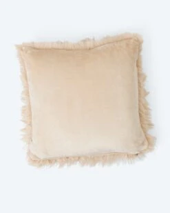 Fuchsfell-Optik Kissen, 1 Stück 15 Fuchsfell-Optik Kissen, 1 Stück -Modegeschäft 59897057 9a473821 53b9 11ee 8f6f 5a72d431453d pics2080