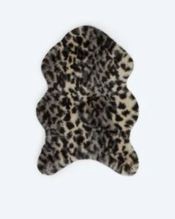 Teppich In Kaninchen-Optik "Leo" -Modegeschäft 59903004 1285a96e 5cfd 11ee 8f6f 5a72d431453d pics2080