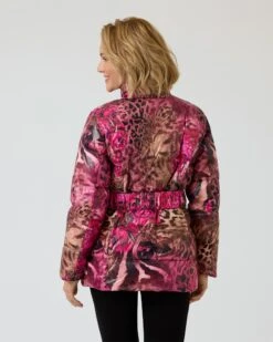 Daunenjacke -Modegeschäft 59908614 eaefd206 dbf9 11ec 8f3c 5a72d431453d pics2080